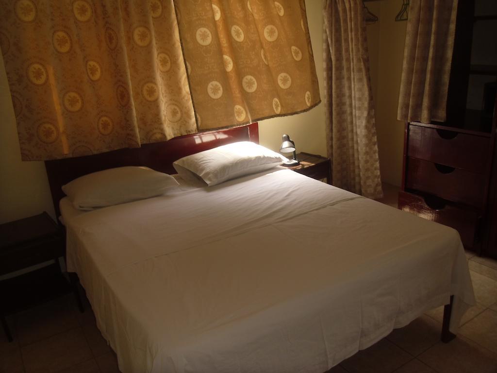 Residencial El Mirador Aparthotel Бока Чика Екстериор снимка